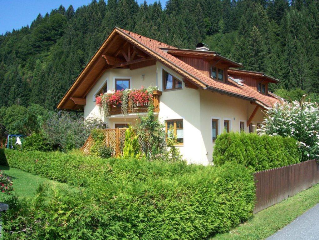 Appartementhaus Sabine Kotschach-Mauthen Exterior foto
